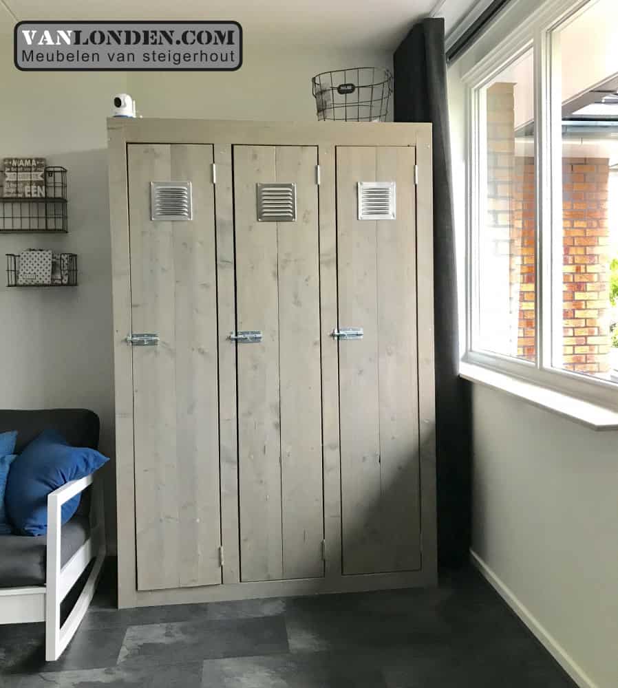 Steigerhouten bedbank Anniek