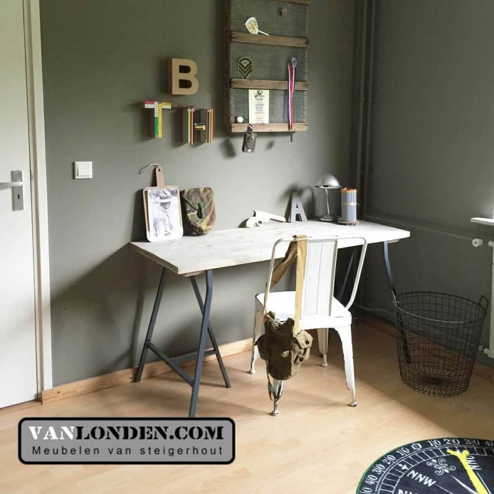 Steigerhouten bureau Jason