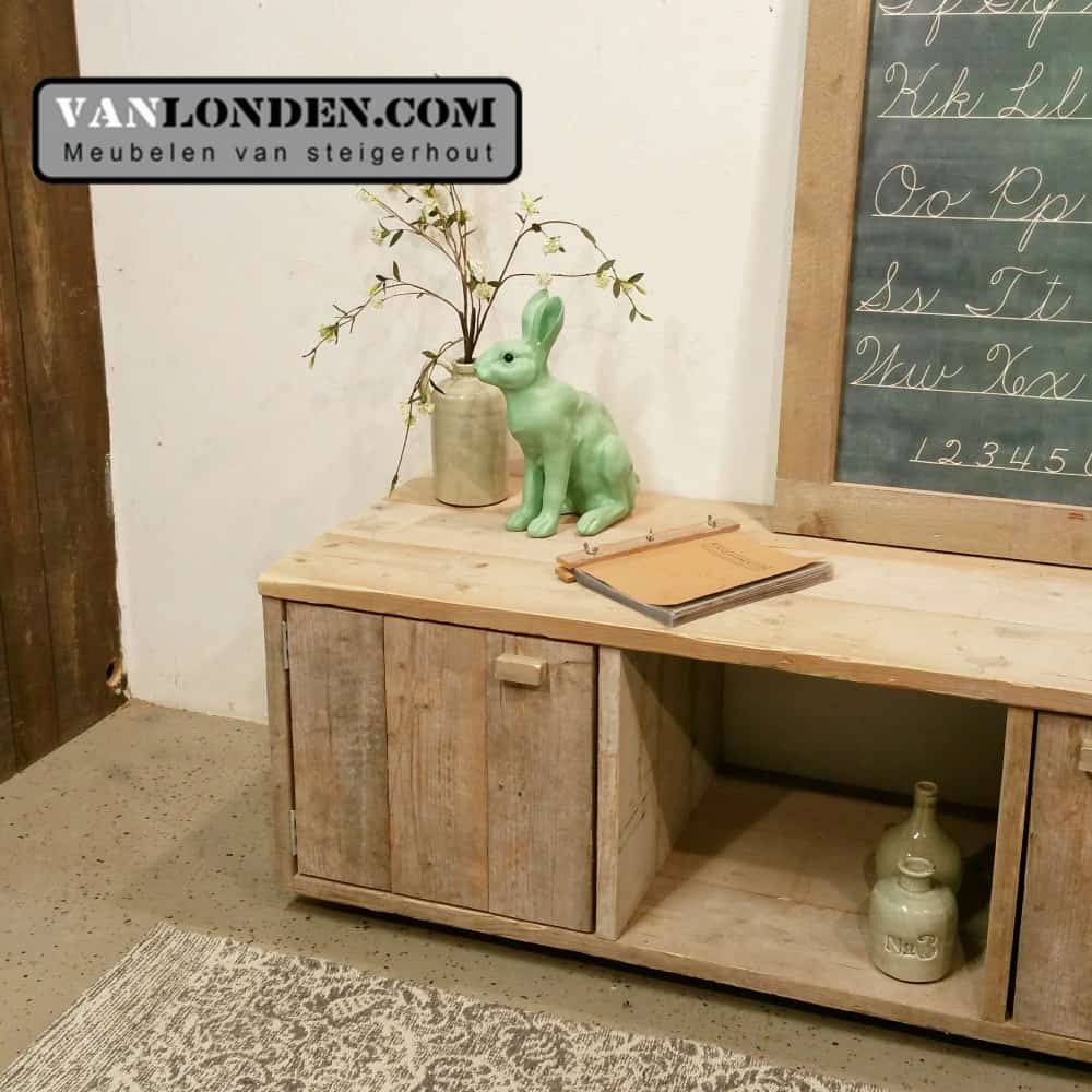 Steigerhouten dressoir Marit
