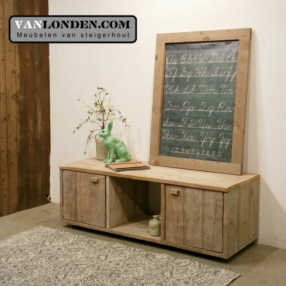 Steigerhouten dressoir Marit