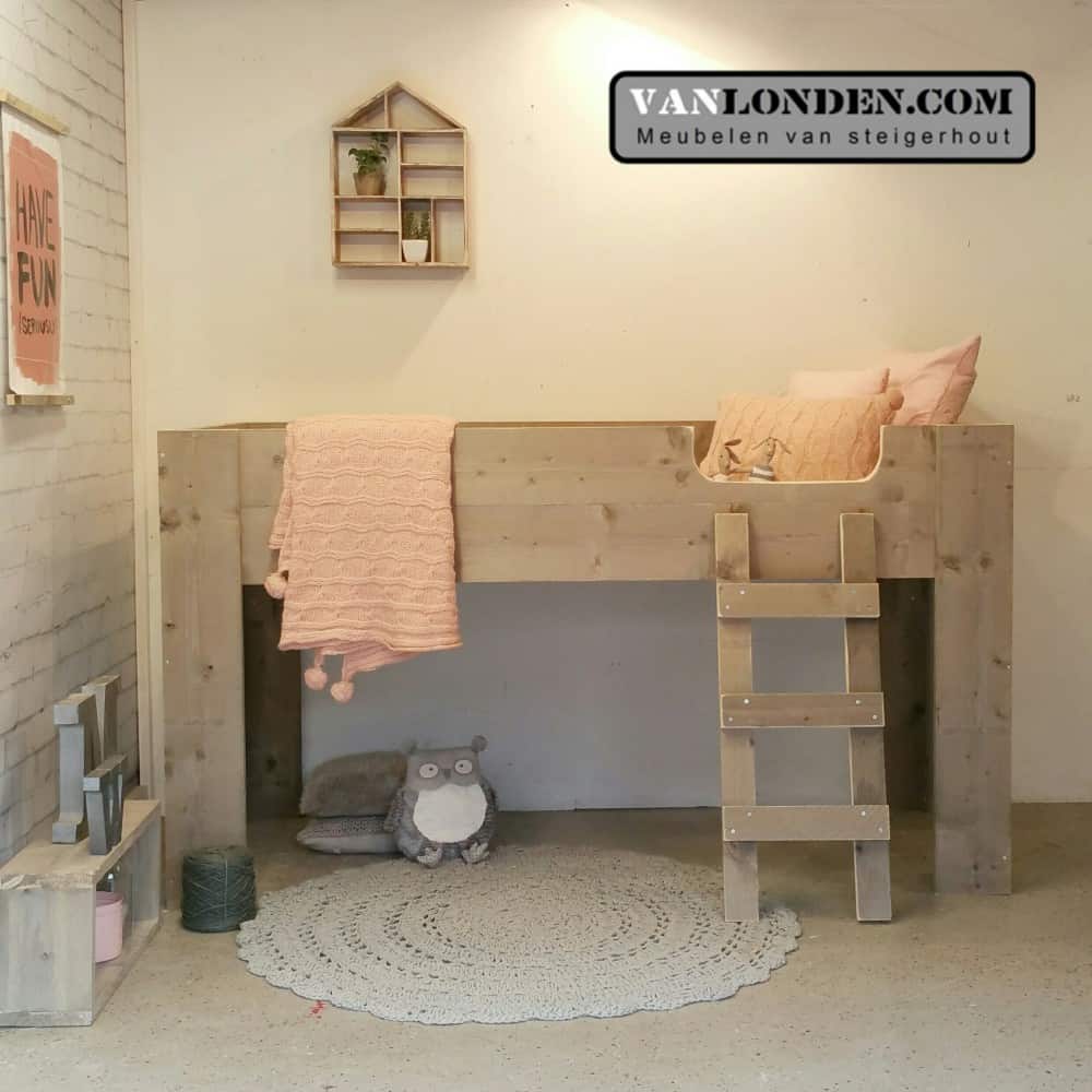 Steigerhouten halfhoogslaper Paulien