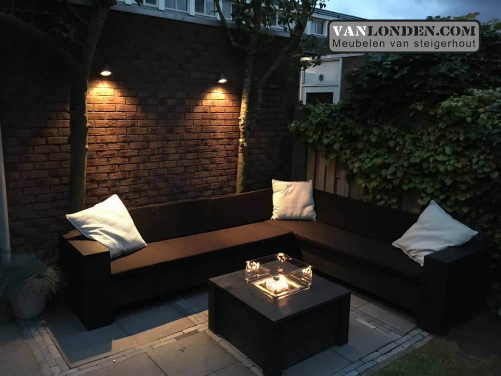 Blackwash steigerhouten hoekbank Ferdi