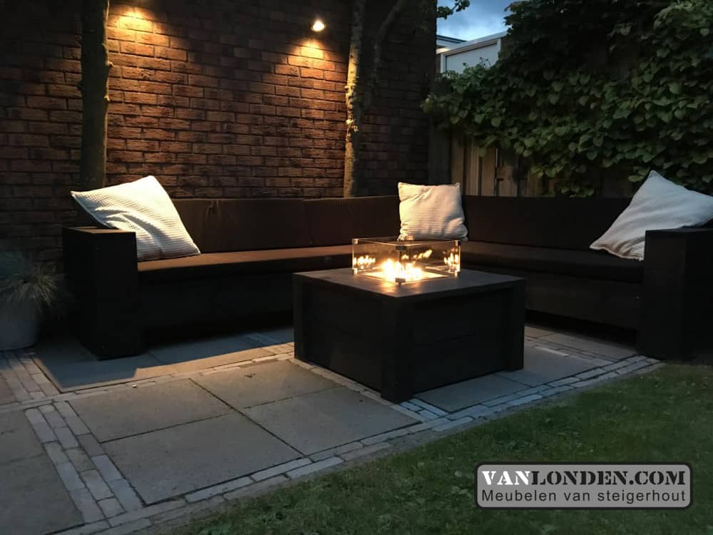 Blackwash steigerhouten hoekbank Ferdi