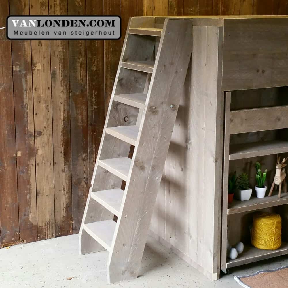 Steigerhouten hoogslaper Julian
