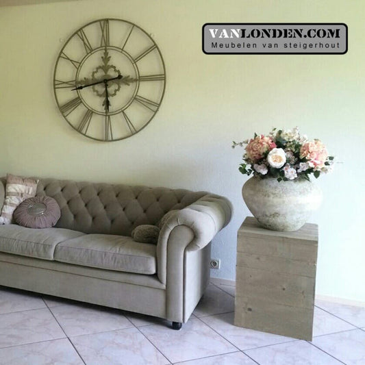 Steigerhouten zuil Luc