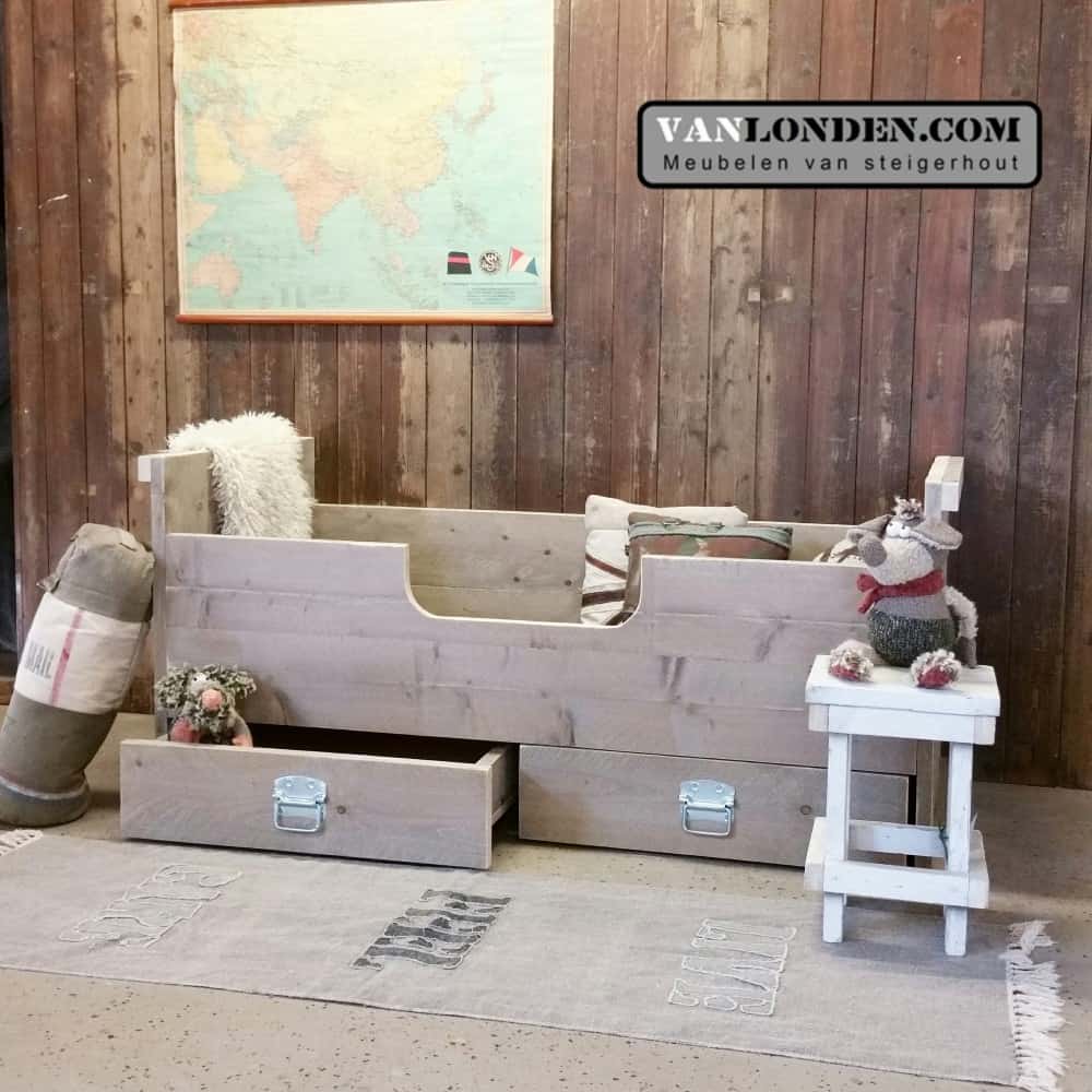 Steigerhouten kinderbed Jesper