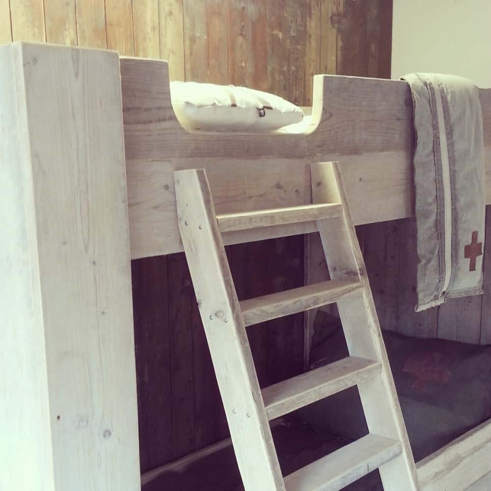 Steigerhouten stapelbed Owen