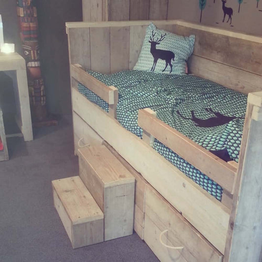 Steigerhouten kinderbed Romy