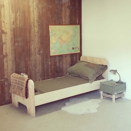 Steigerhouten kinderbed Yara