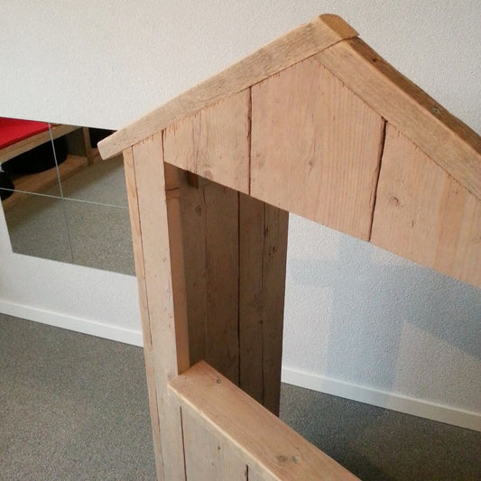 Steigerhouten poppenkast Phileine