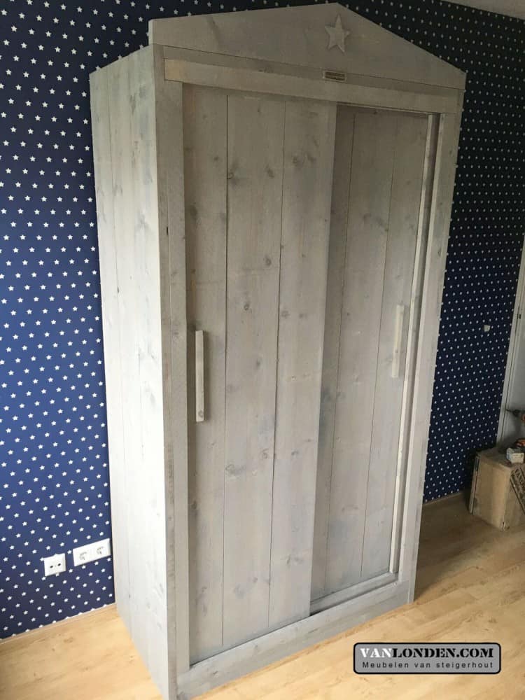Steigerhouten schuifdeurkast Christiaan