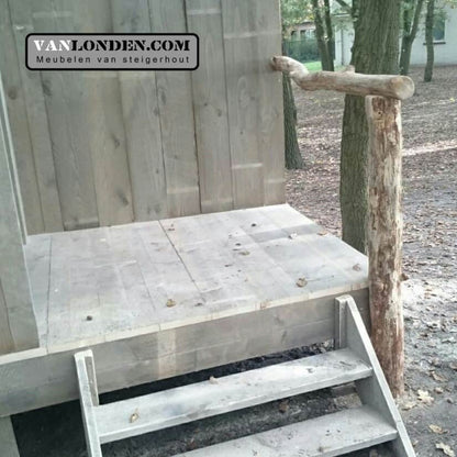 Steigerhouten speelhuis Dewi