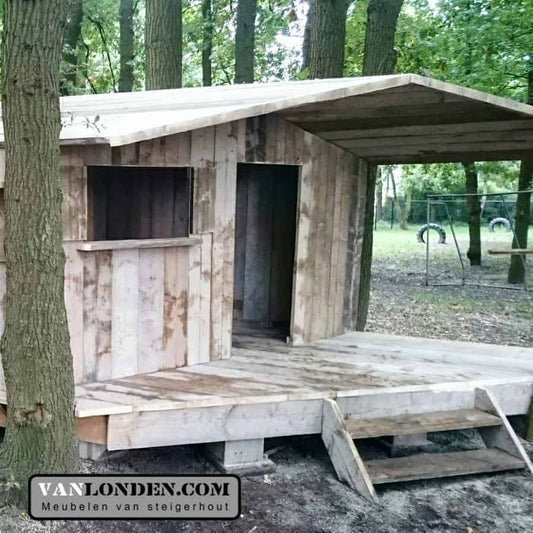 Steigerhouten speelhuis Giel