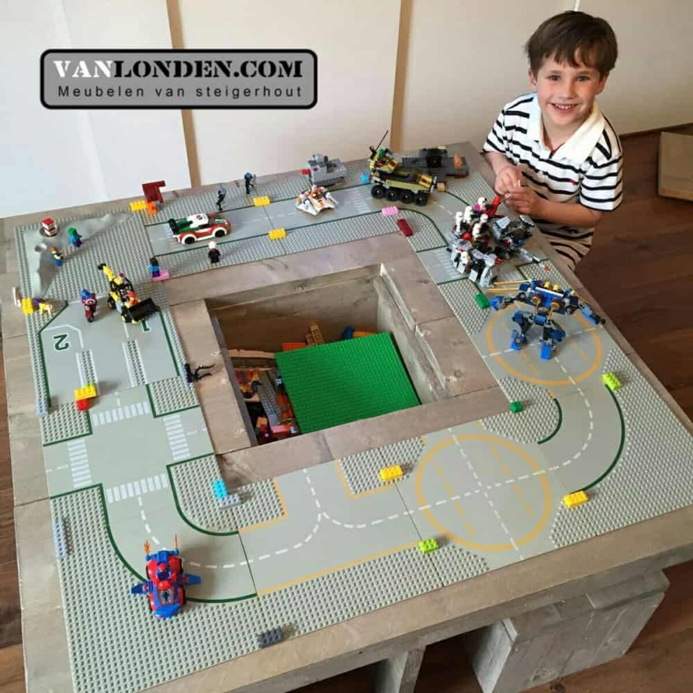 Steigerhouten speeltafel Laurens