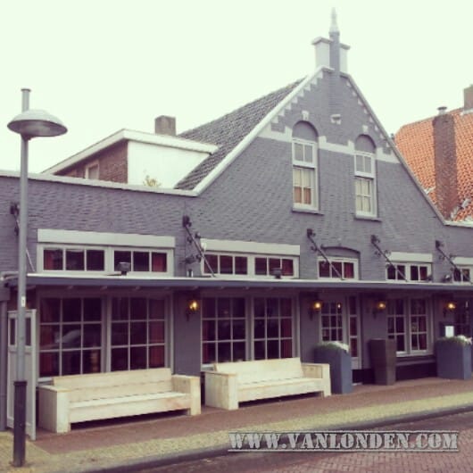 Steigerhouten bank Tini